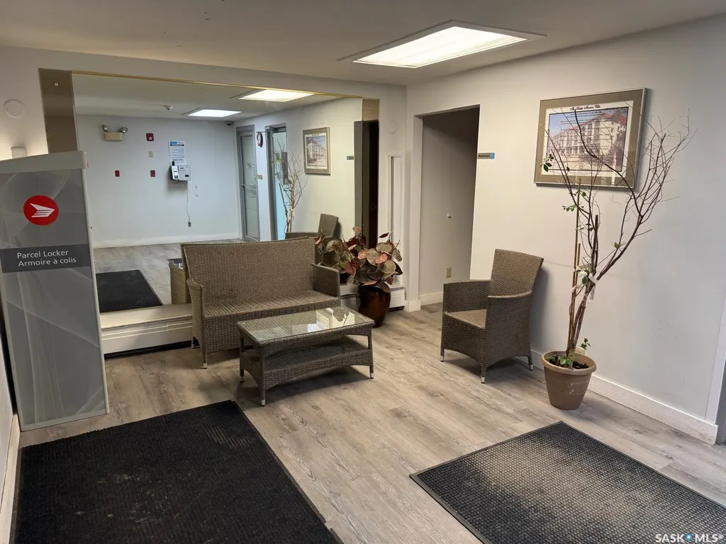 2125 Osler Street Regina SK S4P 4G9