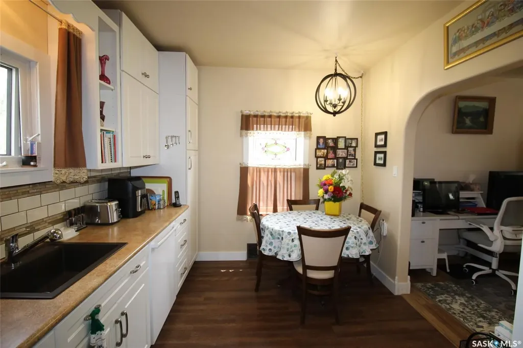 580 1st Street E Shaunavon SK S0N 2M0