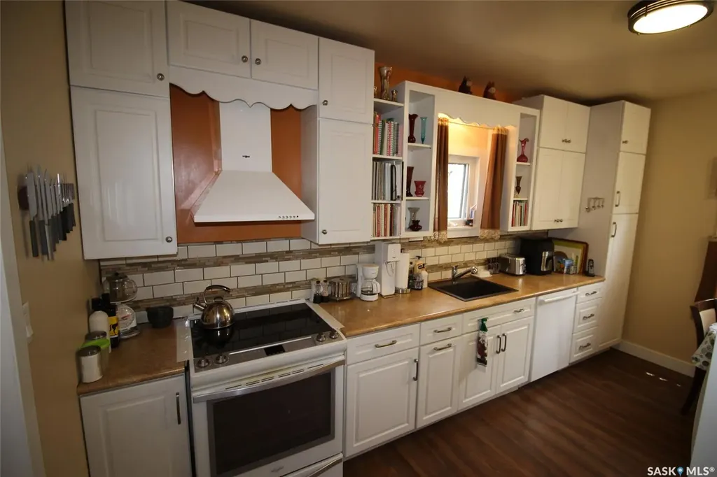 580 1st Street E Shaunavon SK S0N 2M0