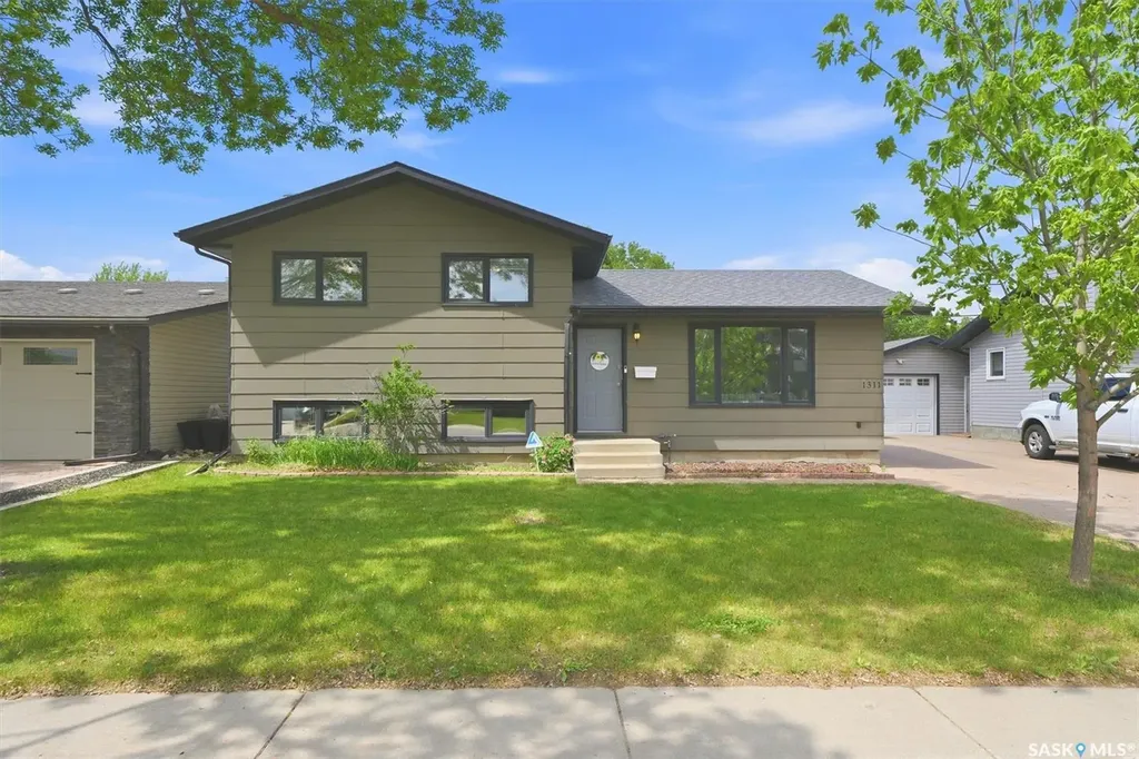 1311 Latrace Road Saskatoon SK S7L 6E4