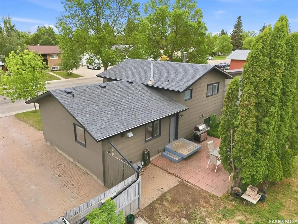1311 Latrace Road Saskatoon SK S7L 6E4