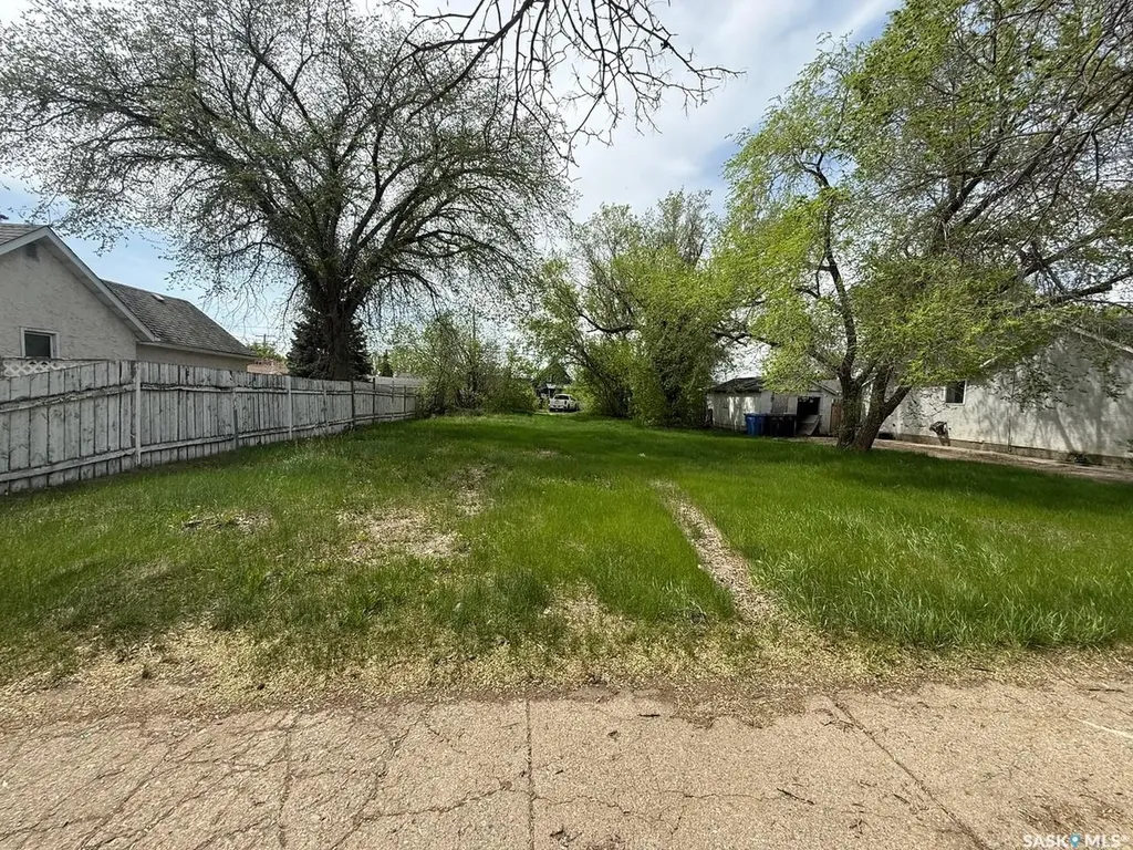 1521 103rd Street North Battleford SK S9A 1L4