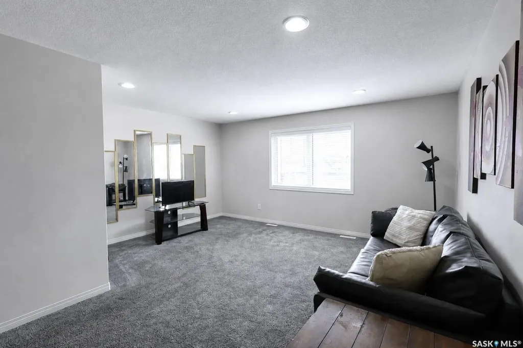 1851 Pederson Drive Prince Albert SK S6X 0B2