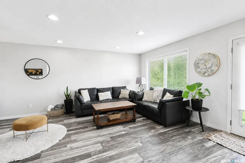 1851 Pederson Drive Prince Albert SK S6X 0B2