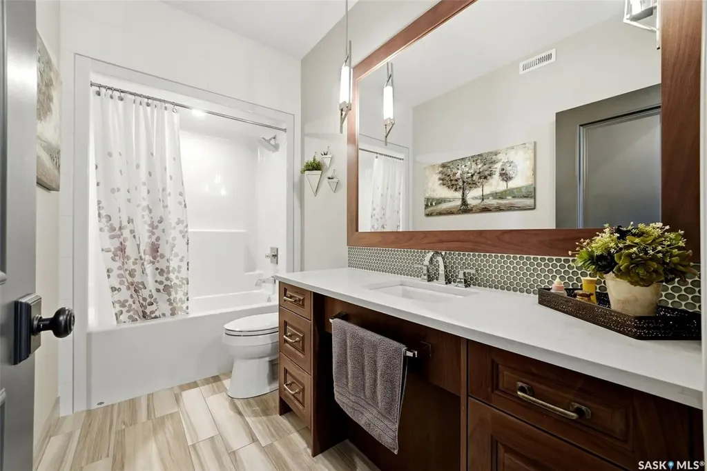 3505 Green Brook Road Regina SK S4V 1R5