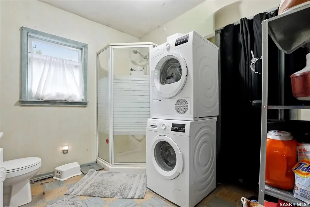 1148 K Avenue N Saskatoon SK S7N 2N8