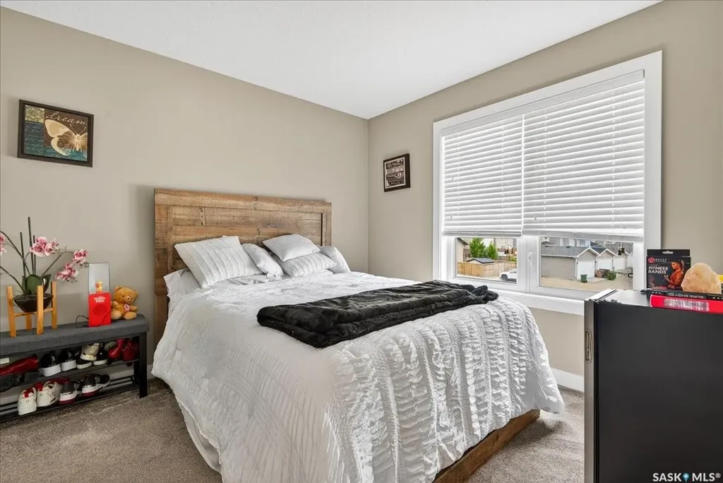 5780 Pearsall Crescent Regina SK S4W 0C7