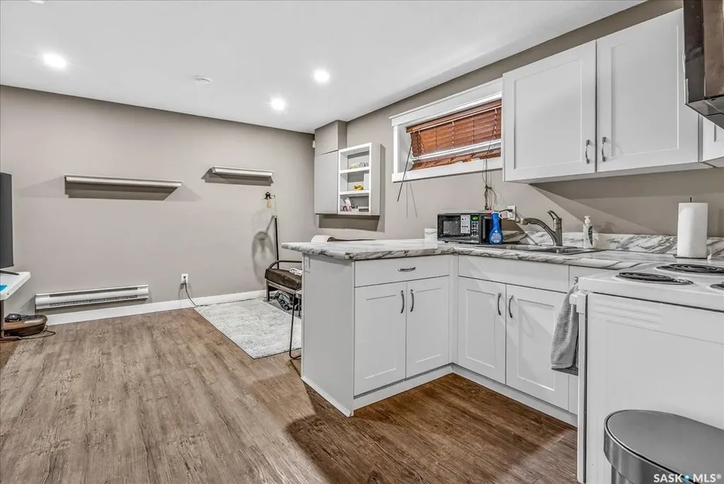 5780 Pearsall Crescent Regina SK S4W 0C7