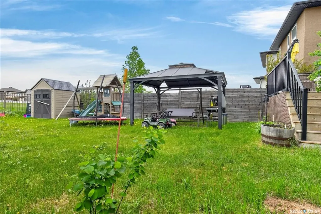 5780 Pearsall Crescent Regina SK S4W 0C7
