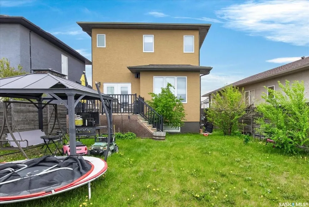 5780 Pearsall Crescent Regina SK S4W 0C7