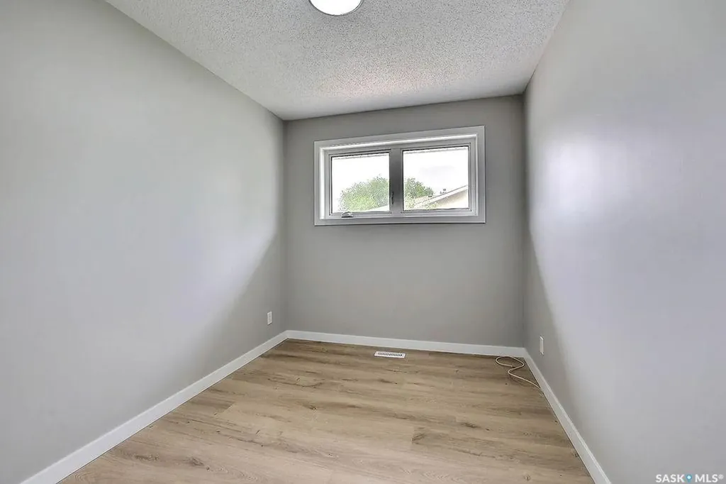 35 Chase Crescent Regina SK S4R 7Y3