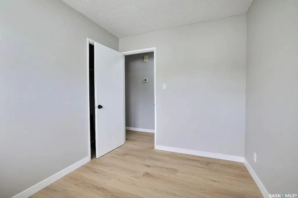 35 Chase Crescent Regina SK S4R 7Y3