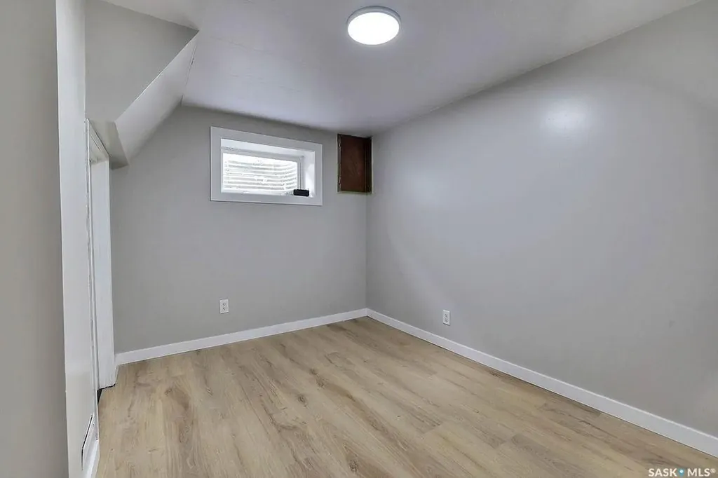 35 Chase Crescent Regina SK S4R 7Y3