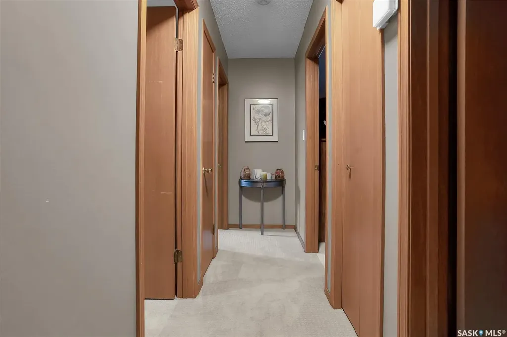 114 Sumner Crescent Saskatoon SK S7L 7A4