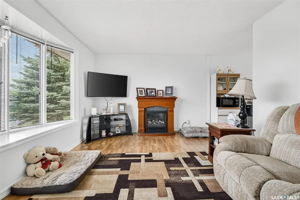 1031 Ross Street E Moose Jaw SK S6H 7H4