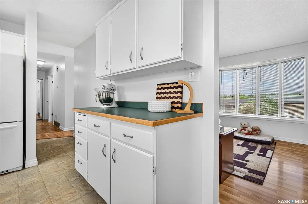 1031 Ross Street E Moose Jaw SK S6H 7H4