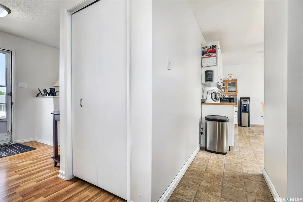 1031 Ross Street E Moose Jaw SK S6H 7H4