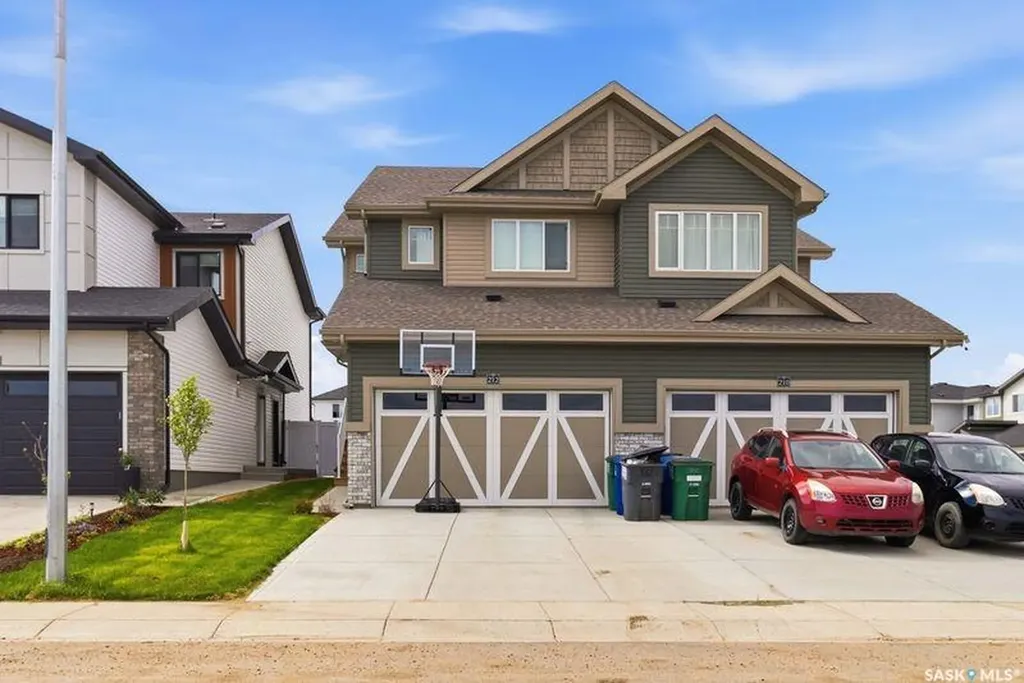 212 Myles Heidt Lane Saskatoon SK S7W 1J1