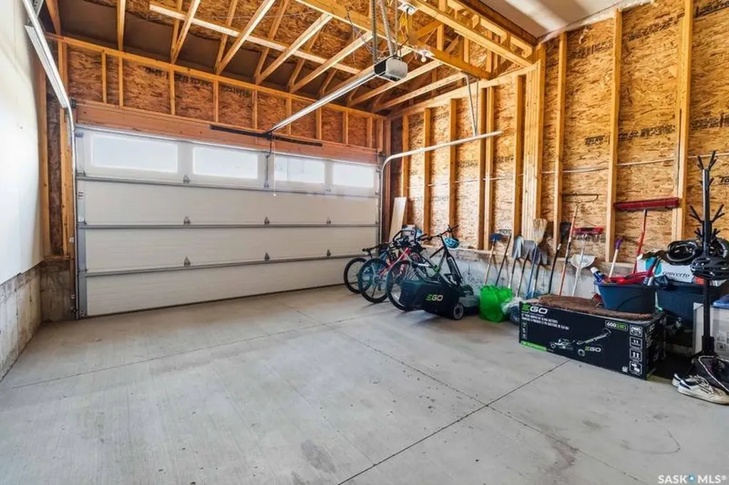 212 Myles Heidt Lane Saskatoon SK S7W 1J1