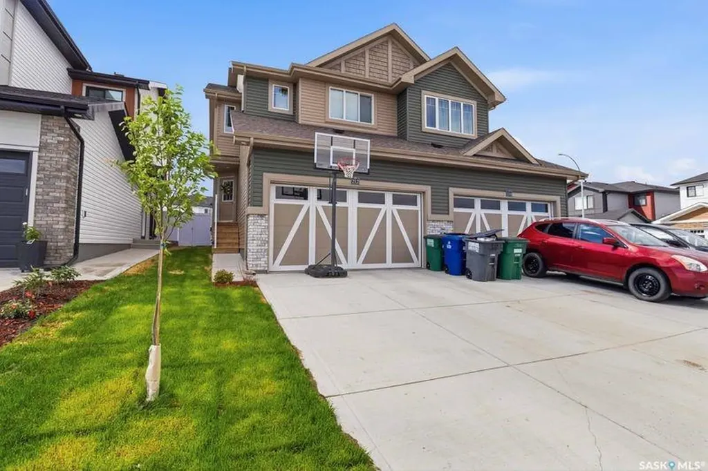 212 Myles Heidt Lane Saskatoon SK S7W 1J1