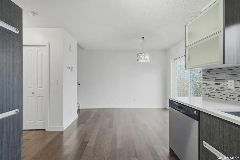 245 Ashworth Crescent Saskatoon SK S7T 0P2