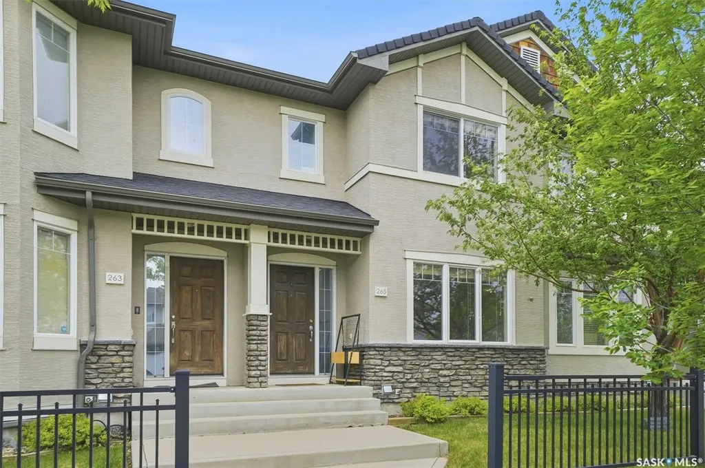245 Ashworth Crescent Saskatoon SK S7T 0P2