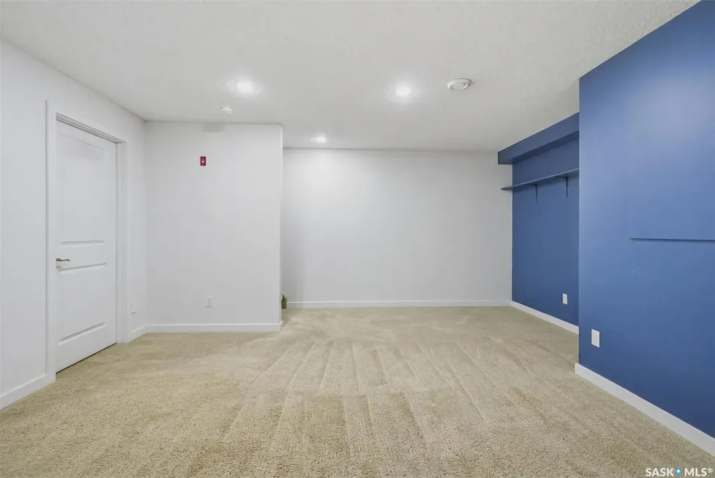 245 Ashworth Crescent Saskatoon SK S7T 0P2