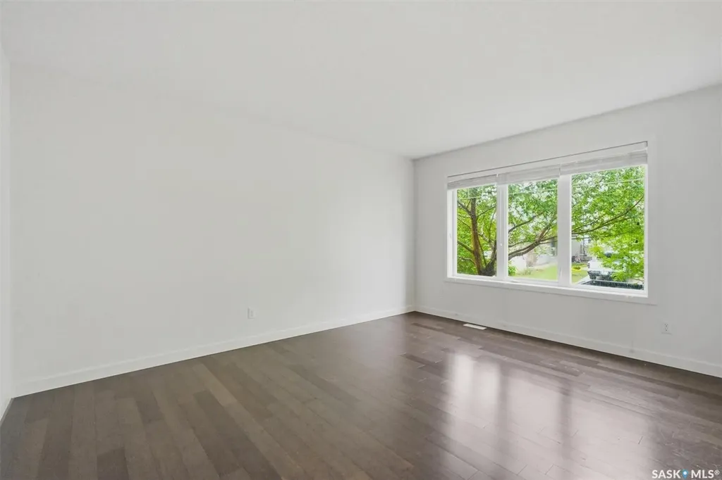 245 Ashworth Crescent Saskatoon SK S7T 0P2