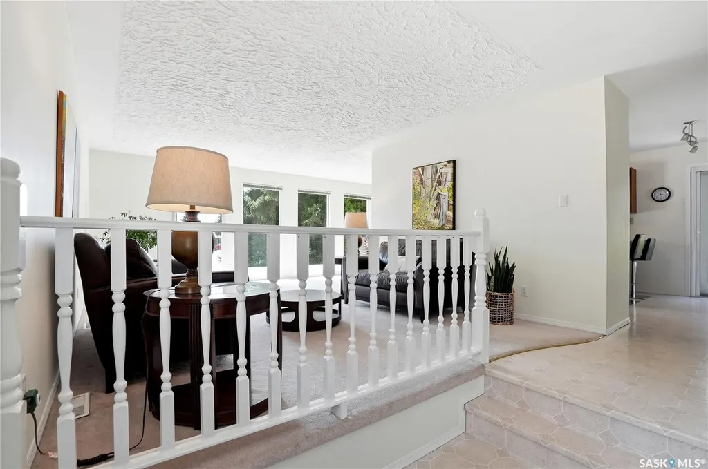 318 Nokomis Place Saskatoon SK S7K 5E2