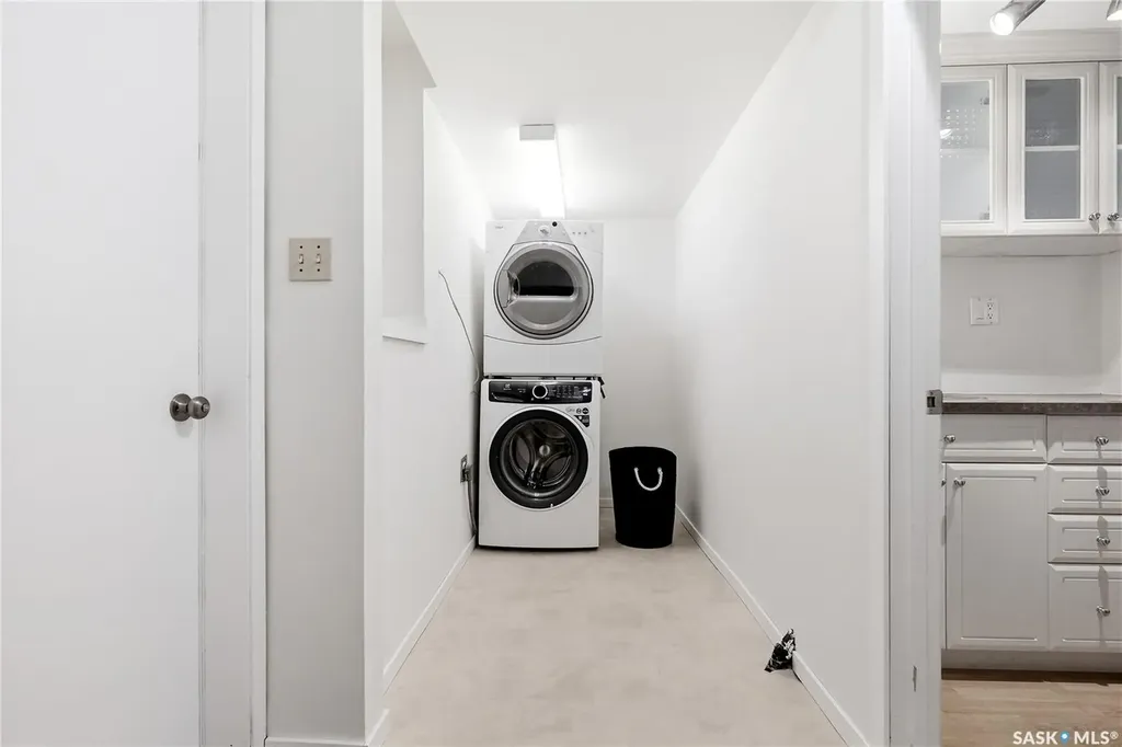 318 Nokomis Place Saskatoon SK S7K 5E2