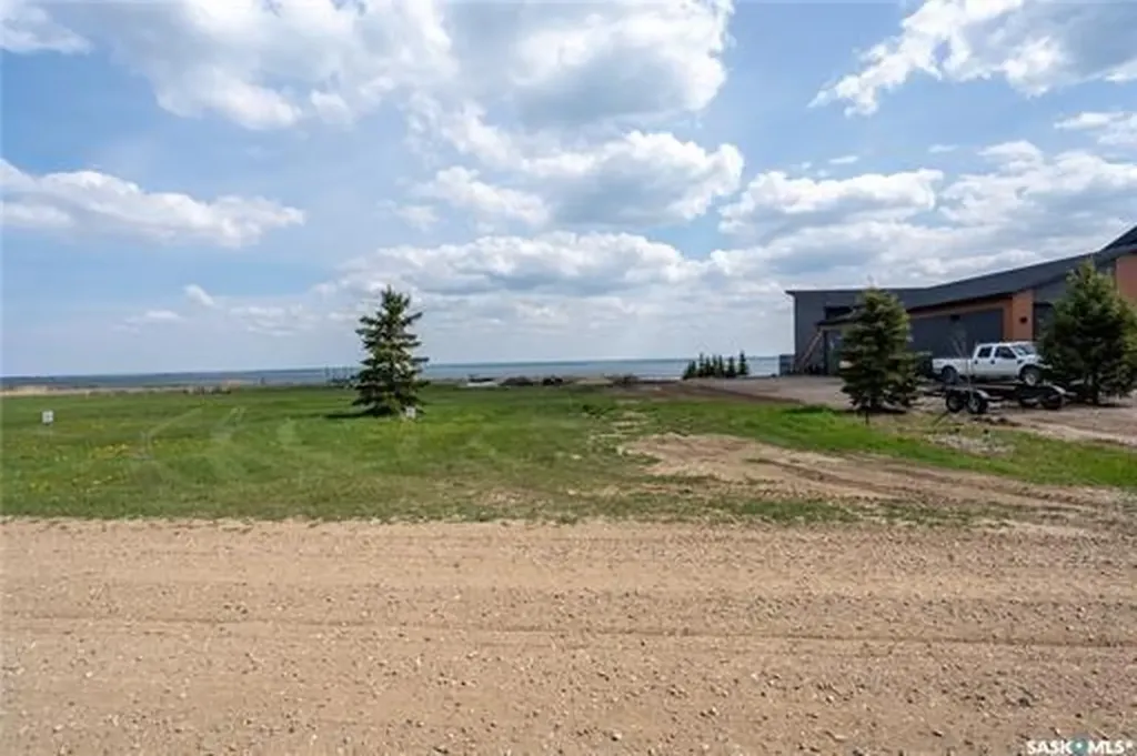 690 Lakeshore Drive Meota SK S0M 1X0