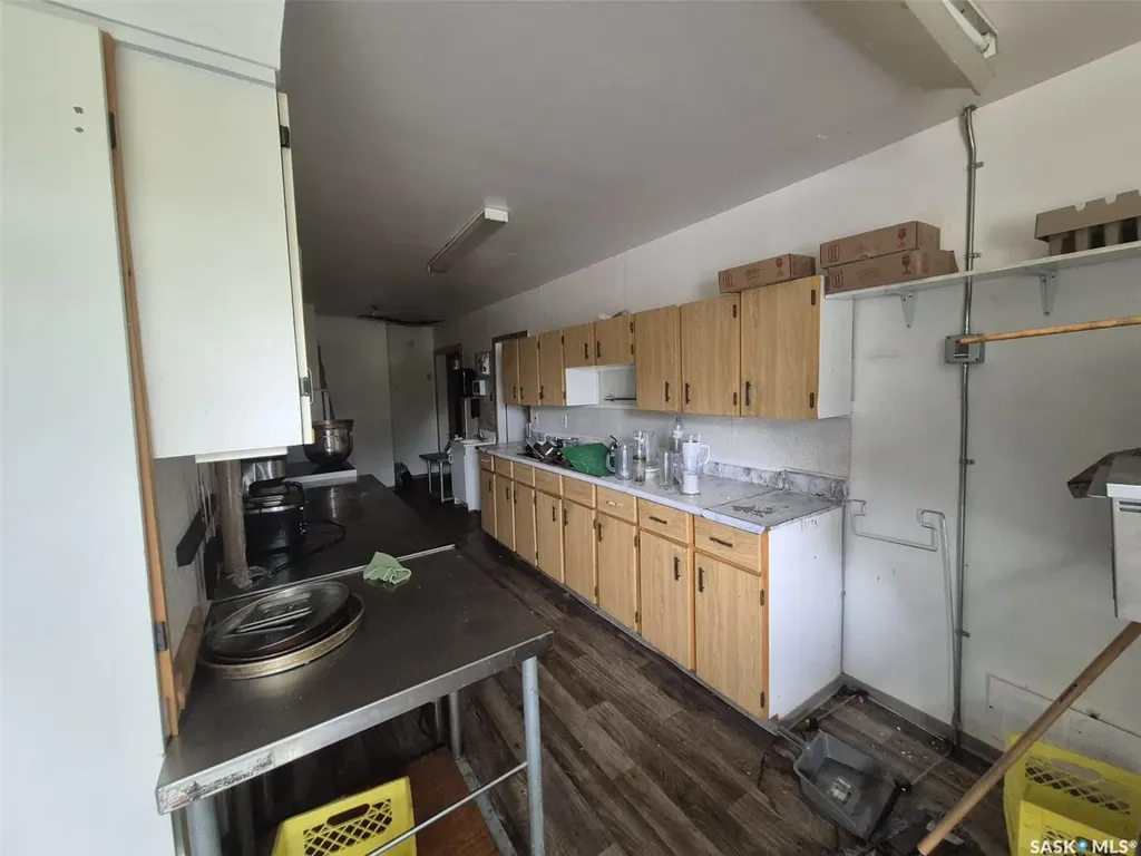307 Railway Avenue Springside SK S0A 3V0