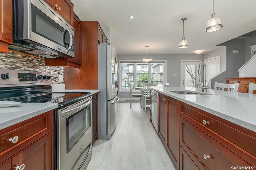 58 Brigham Road Moose Jaw SK S6K 0A7