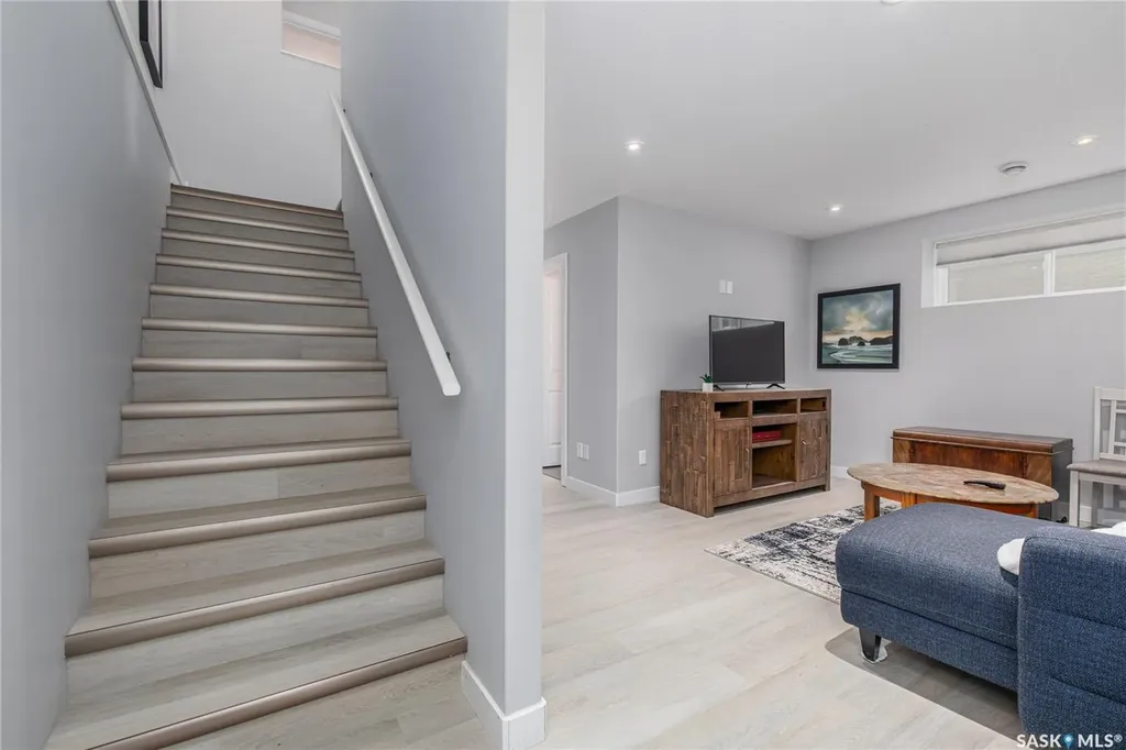 58 Brigham Road Moose Jaw SK S6K 0A7