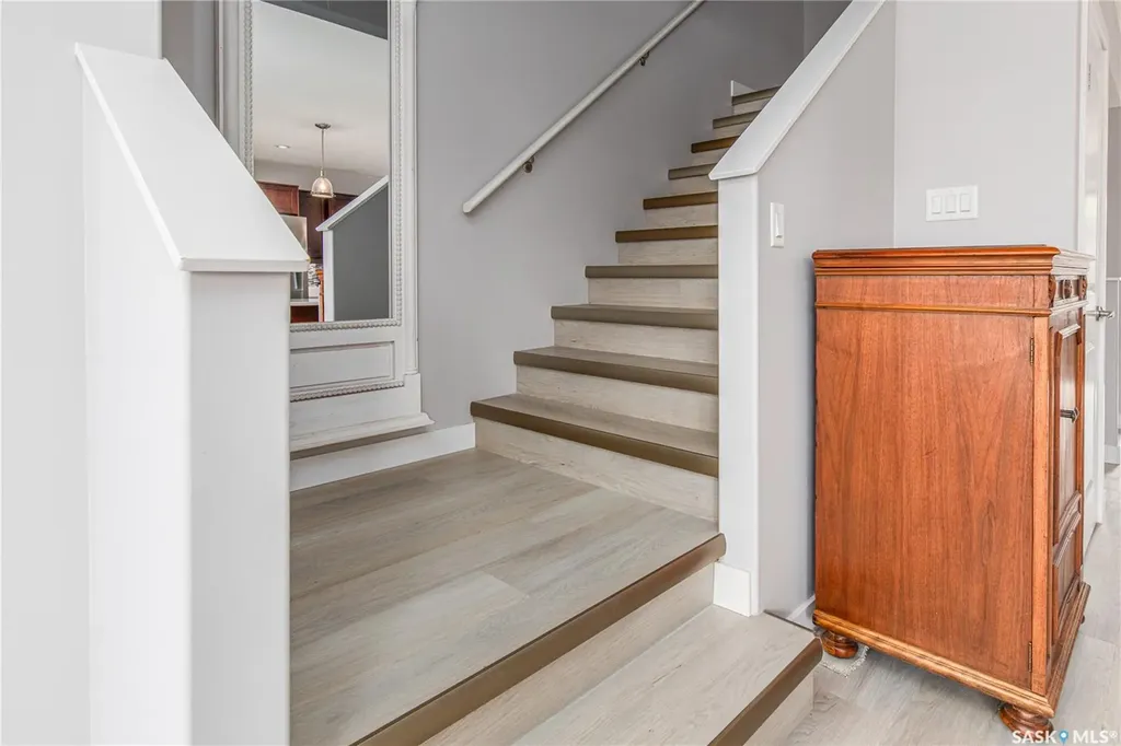 58 Brigham Road Moose Jaw SK S6K 0A7