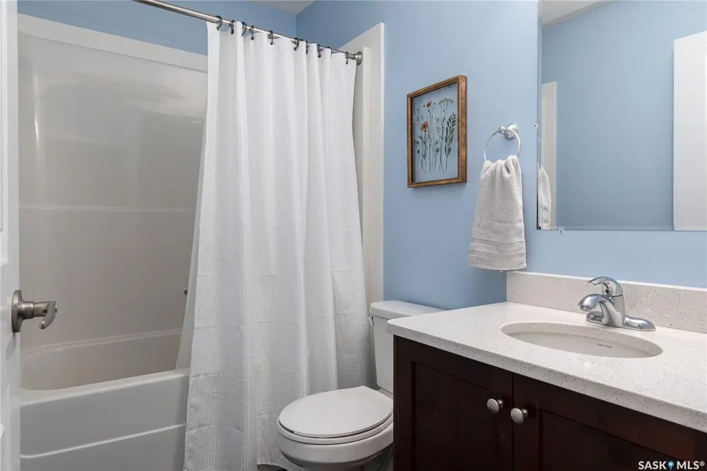 58 Brigham Road Moose Jaw SK S6K 0A7