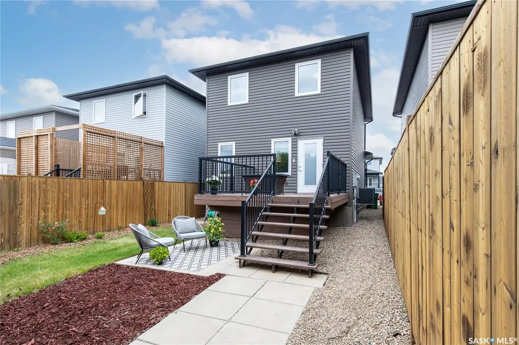 58 Brigham Road Moose Jaw SK S6K 0A7