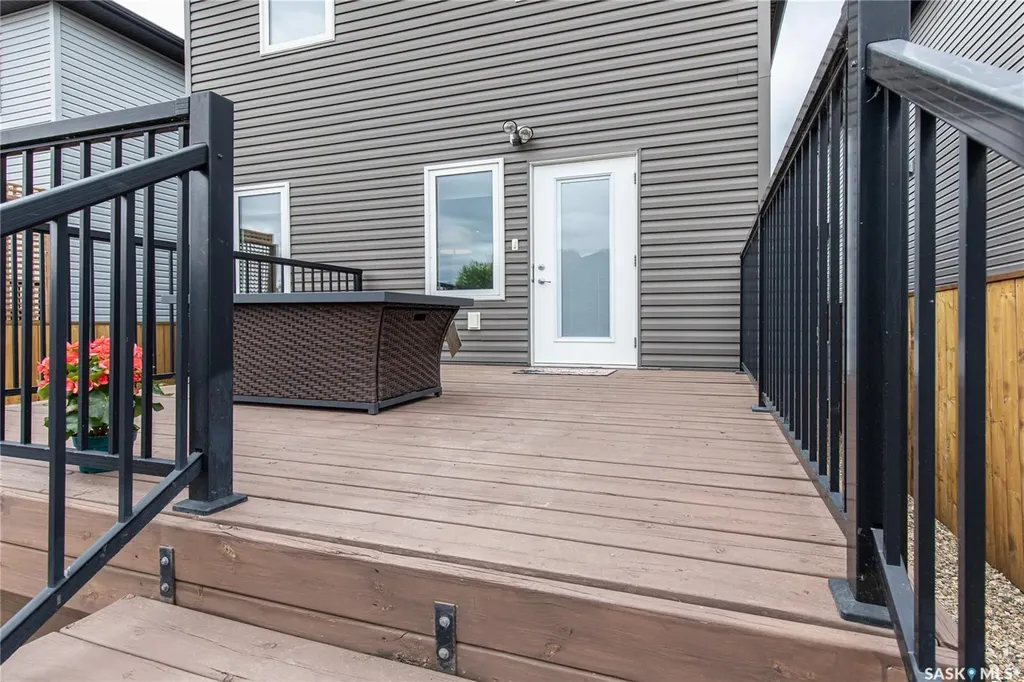 58 Brigham Road Moose Jaw SK S6K 0A7