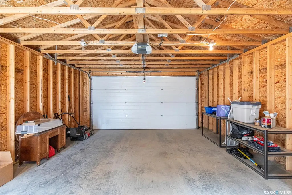 58 Brigham Road Moose Jaw SK S6K 0A7