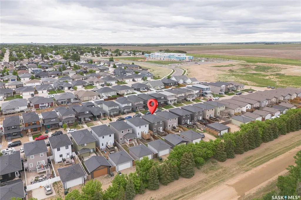 58 Brigham Road Moose Jaw SK S6K 0A7
