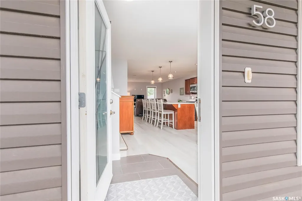 58 Brigham Road Moose Jaw SK S6K 0A7