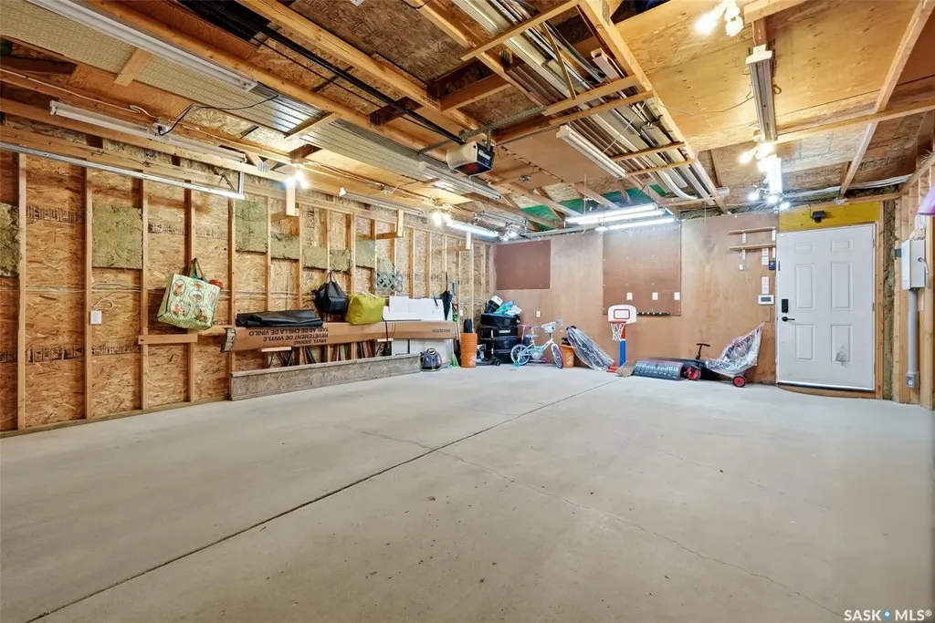 5410 Gordon Road Regina SK S4W 0K3