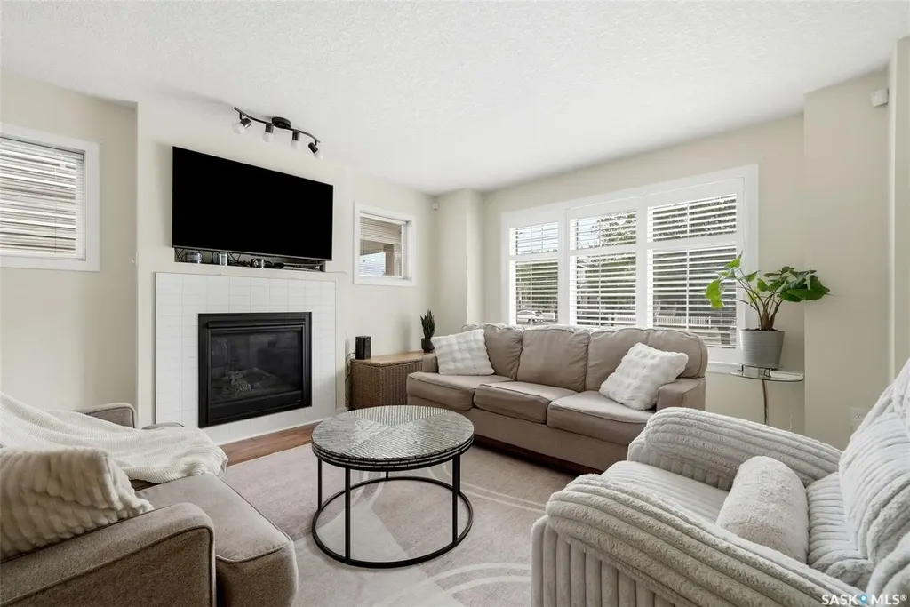 5410 Gordon Road Regina SK S4W 0K3