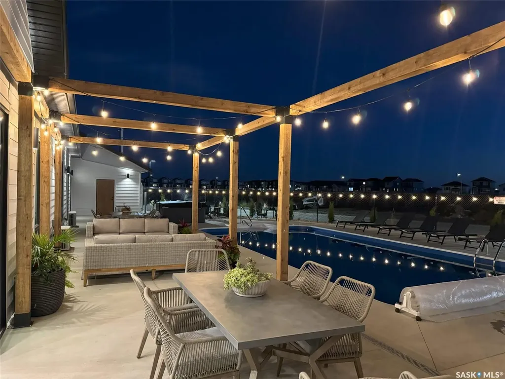 105 Hathway Crescent Saskatoon SK S7V 0P5