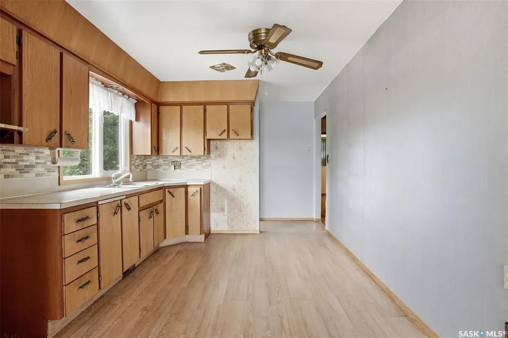 2078 Mcara Street Regina SK S4N 2V6
