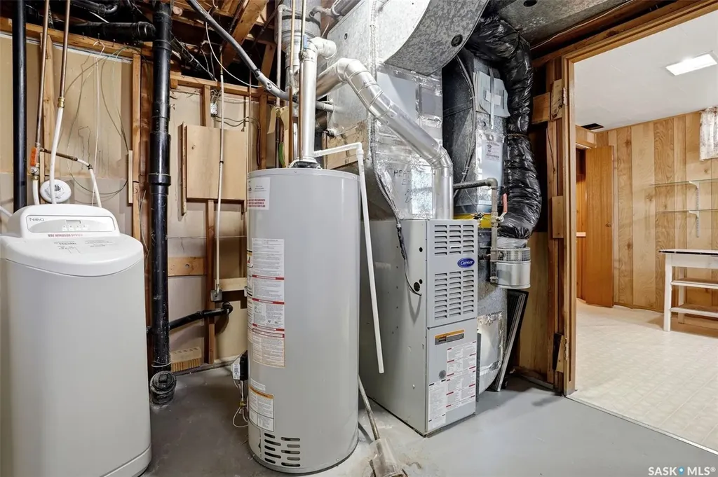 2078 Mcara Street Regina SK S4N 2V6