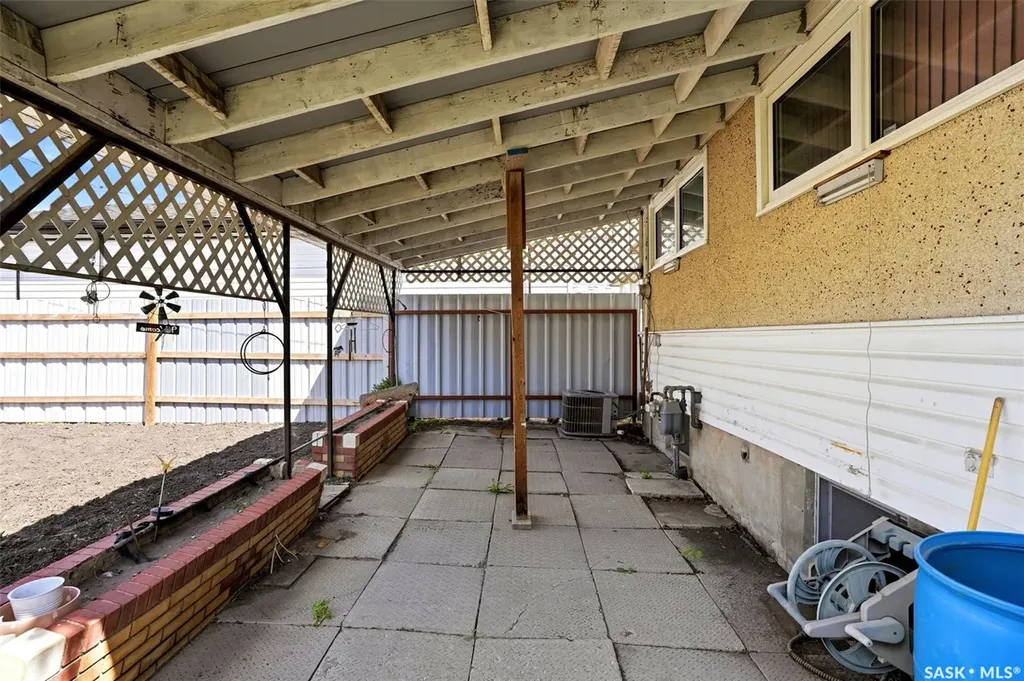 2078 Mcara Street Regina SK S4N 2V6