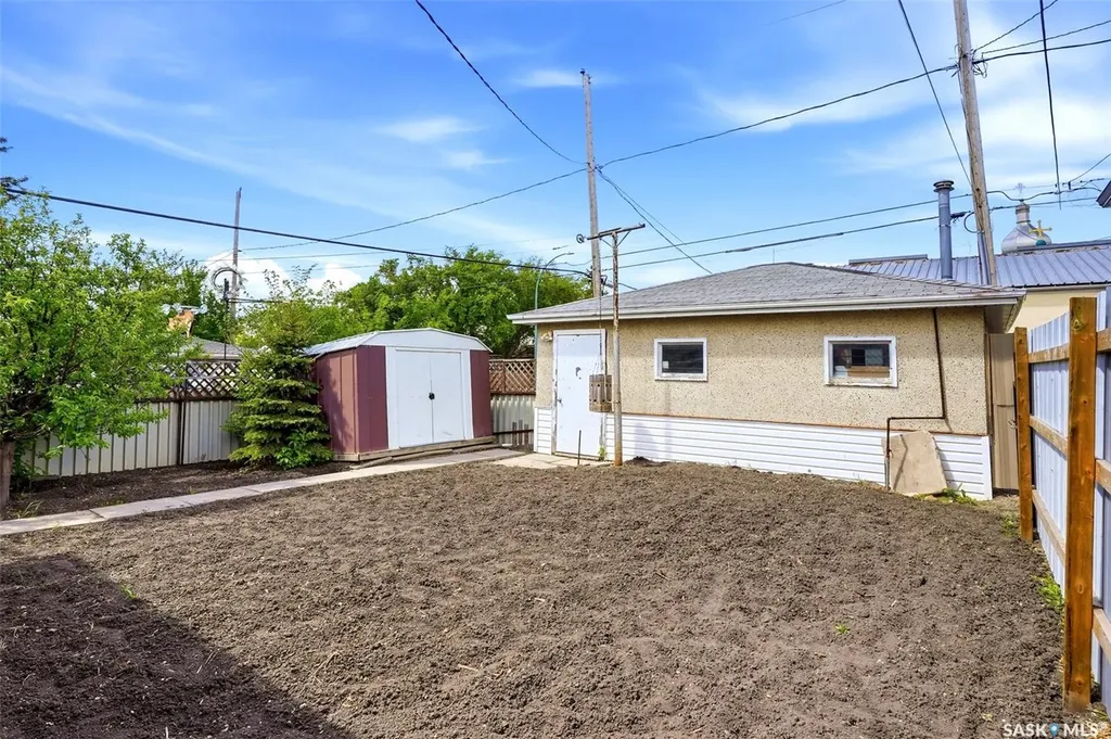 2078 Mcara Street Regina SK S4N 2V6