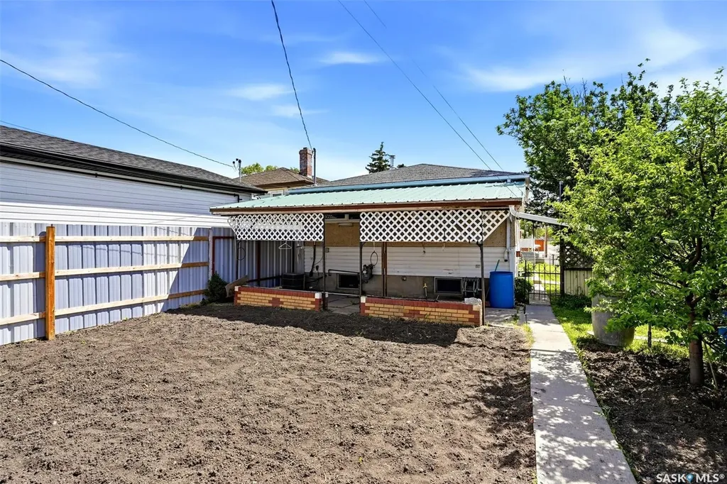 2078 Mcara Street Regina SK S4N 2V6