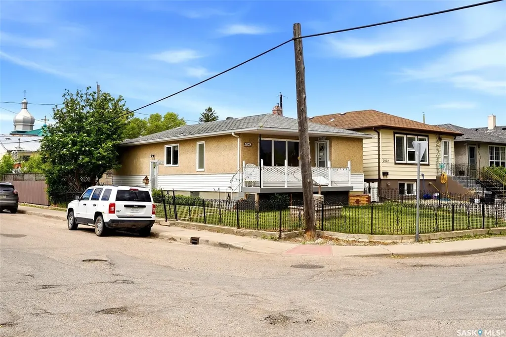 2078 Mcara Street Regina SK S4N 2V6